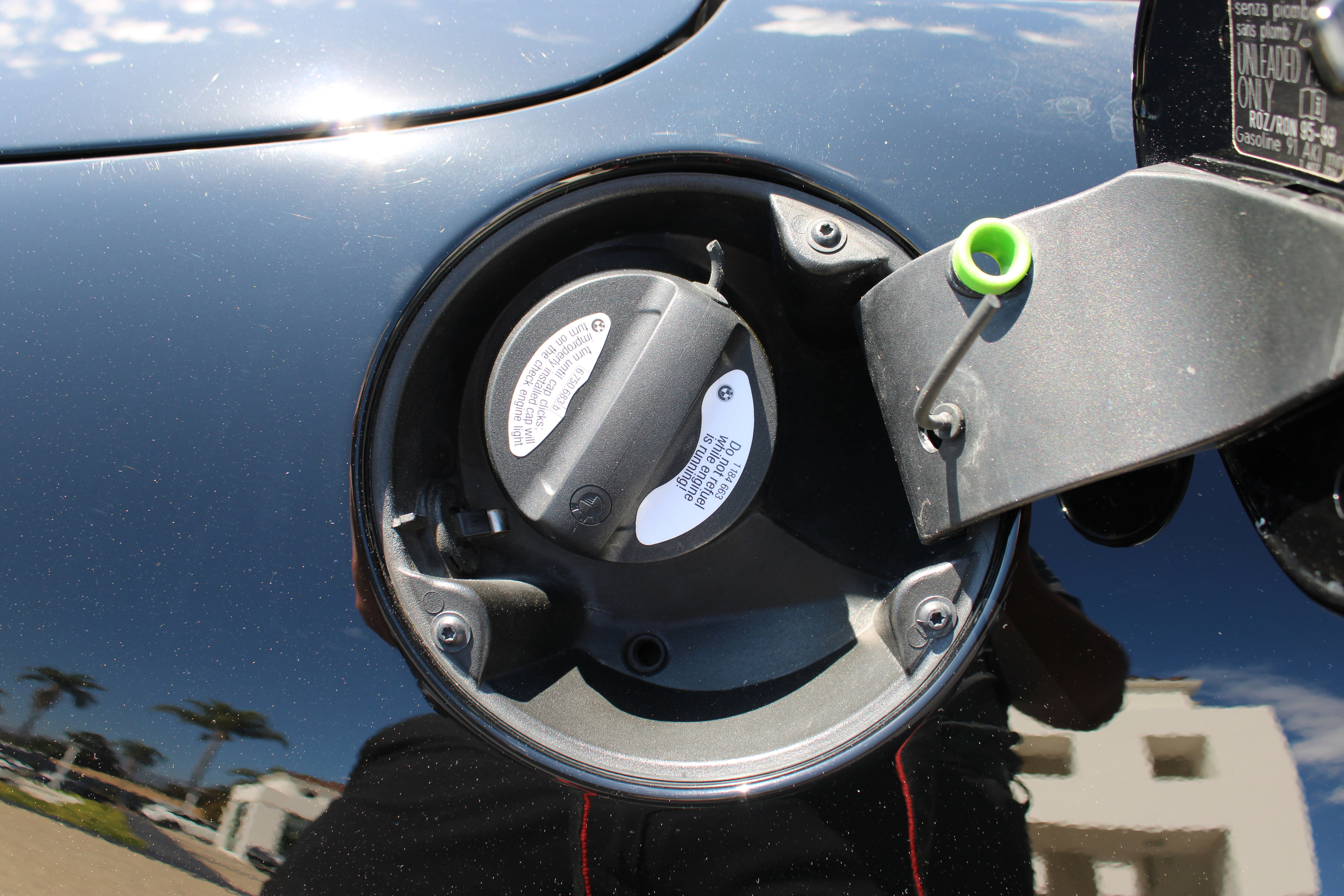 Used 2003 BMW Z8 image 21