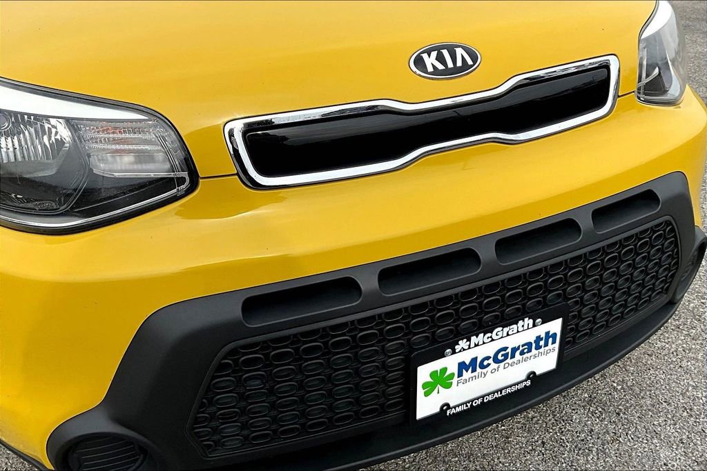 Used 2015 Kia Soul + FWD image 29