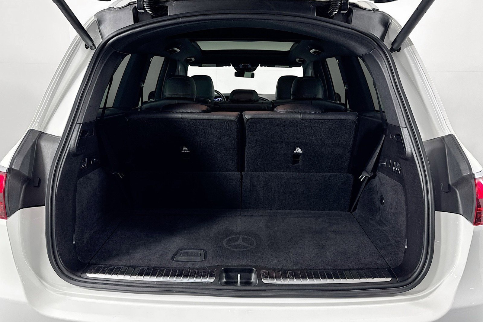 Certified 2024 Mercedes-Benz GLS 450 4MATIC image 24