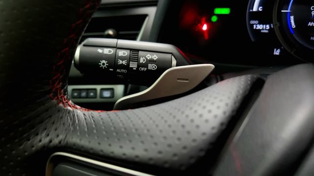 Used 2024 Lexus UX 250h F Sport FWD image 59