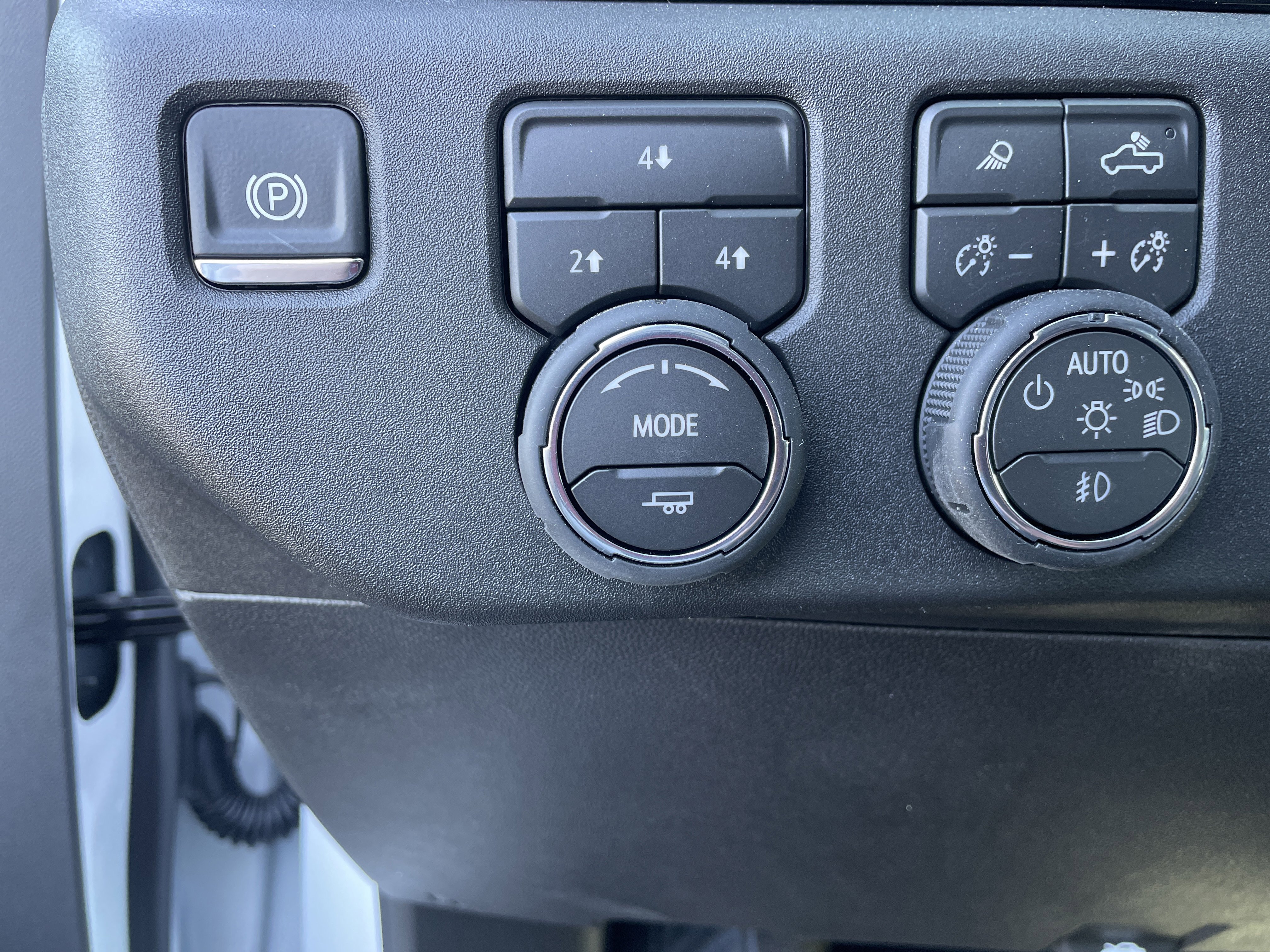 Certified 2026 Chevrolet Silverado 2500 LT w/ Trail Boss Package AWD/4WD image 30