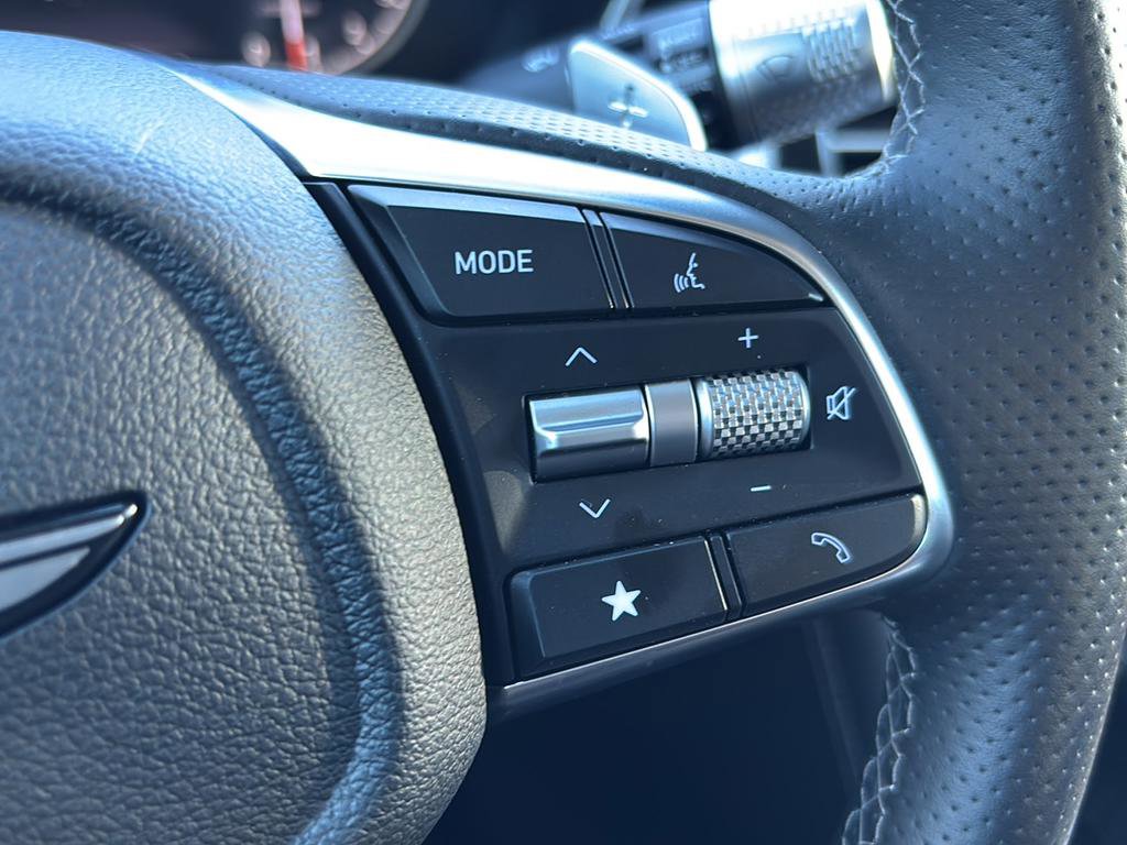 Certified 2026 Genesis G70 2.5T Prestige image 27