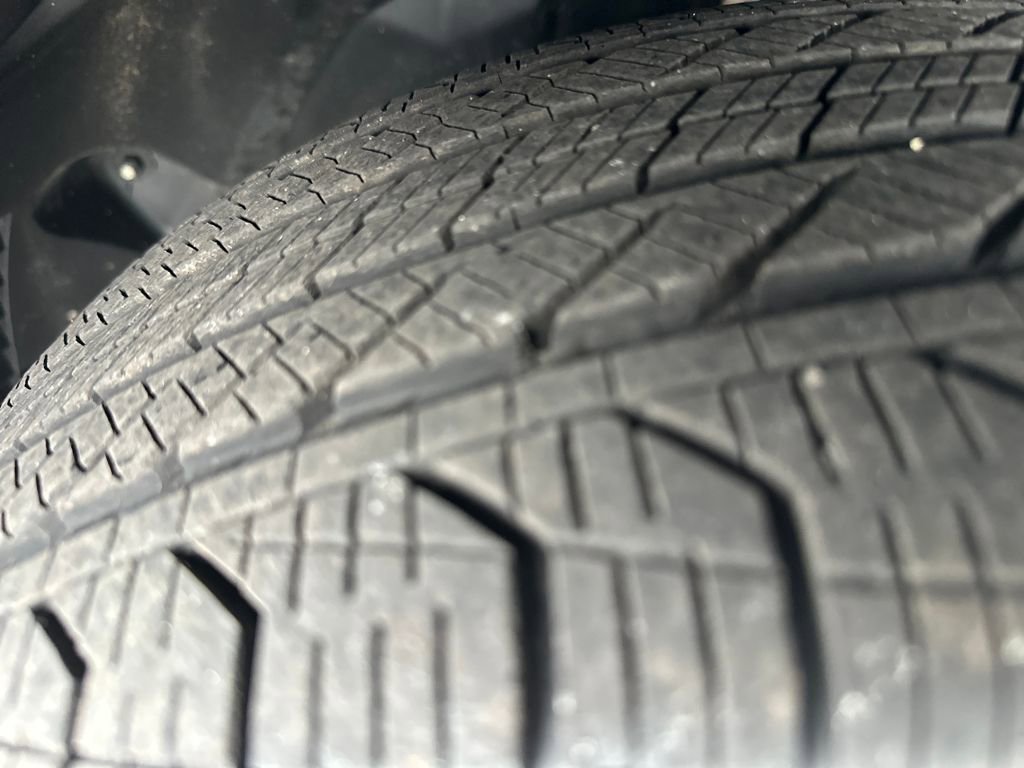 Used 2021 Mercedes-Benz GLB 250 4MATIC image 15