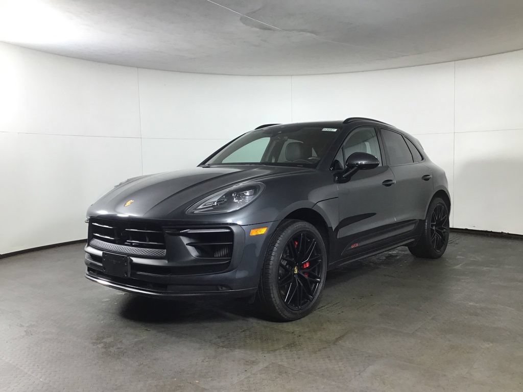Certified 2023 Porsche Macan GTS w/ Premium Package Plus AWD/4WD image 11