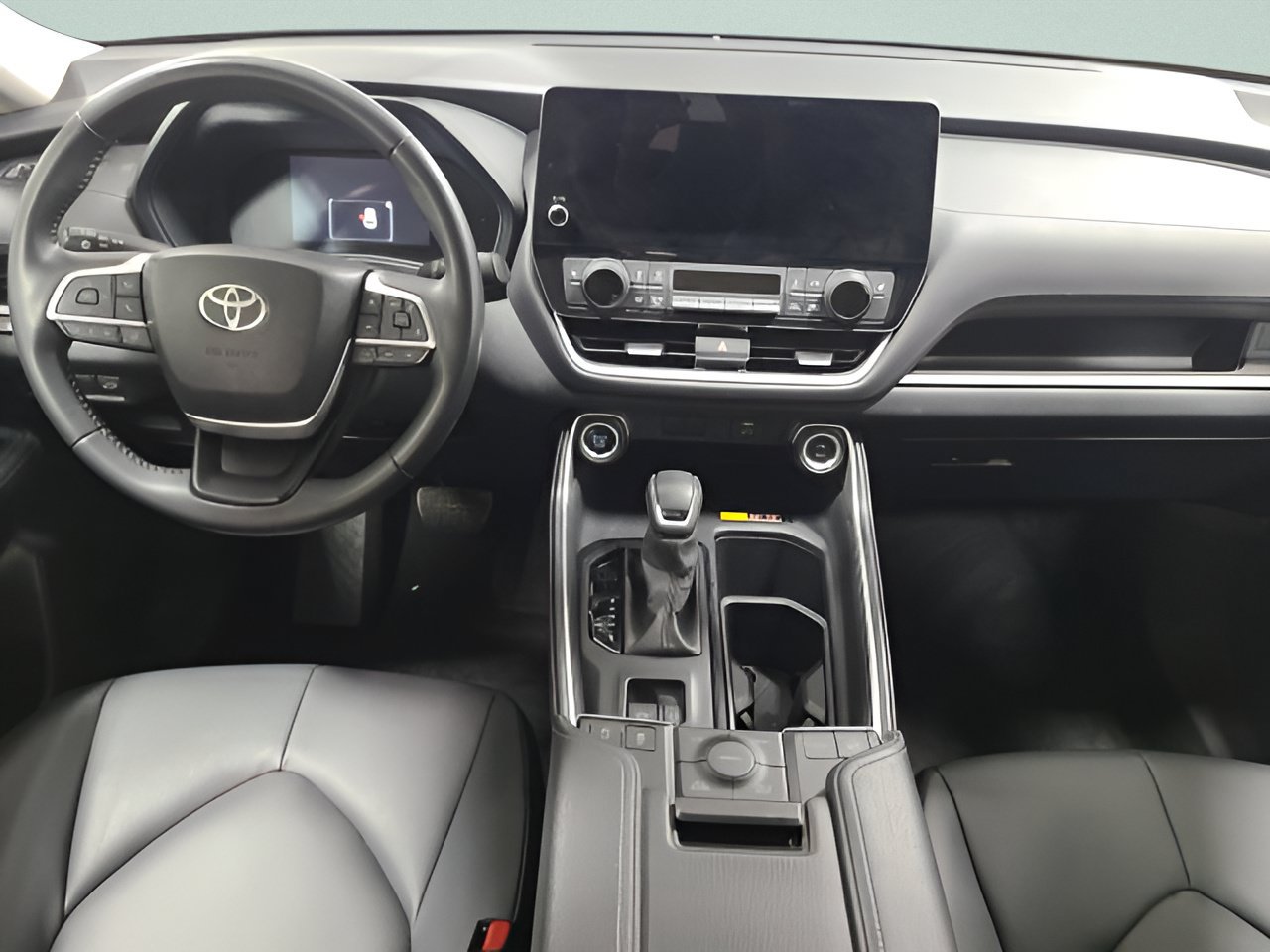 Used 2024 Toyota Grand Highlander AWD image 24