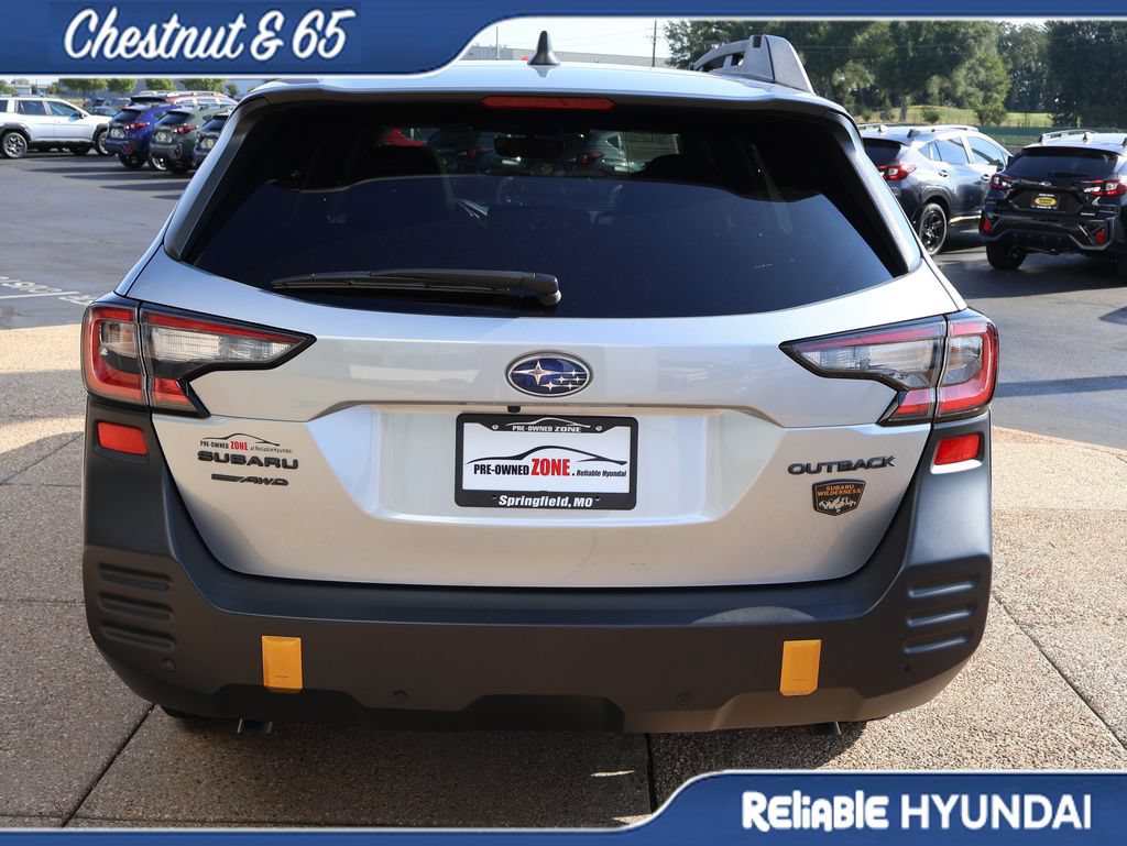 Used 2025 Subaru Outback Wilderness AWD/4WD image 5