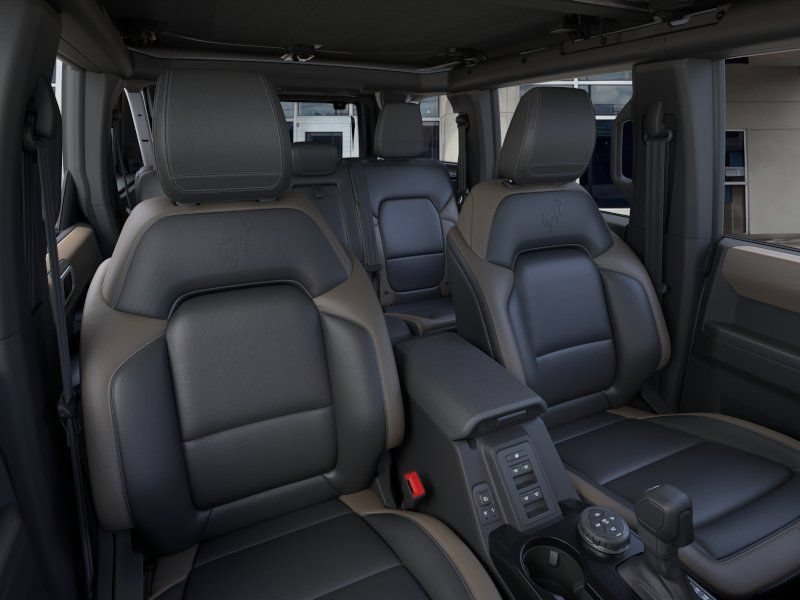 New 2026 Ford Bronco Big Bend w/ Black Diamond Package AWD/4WD image 10