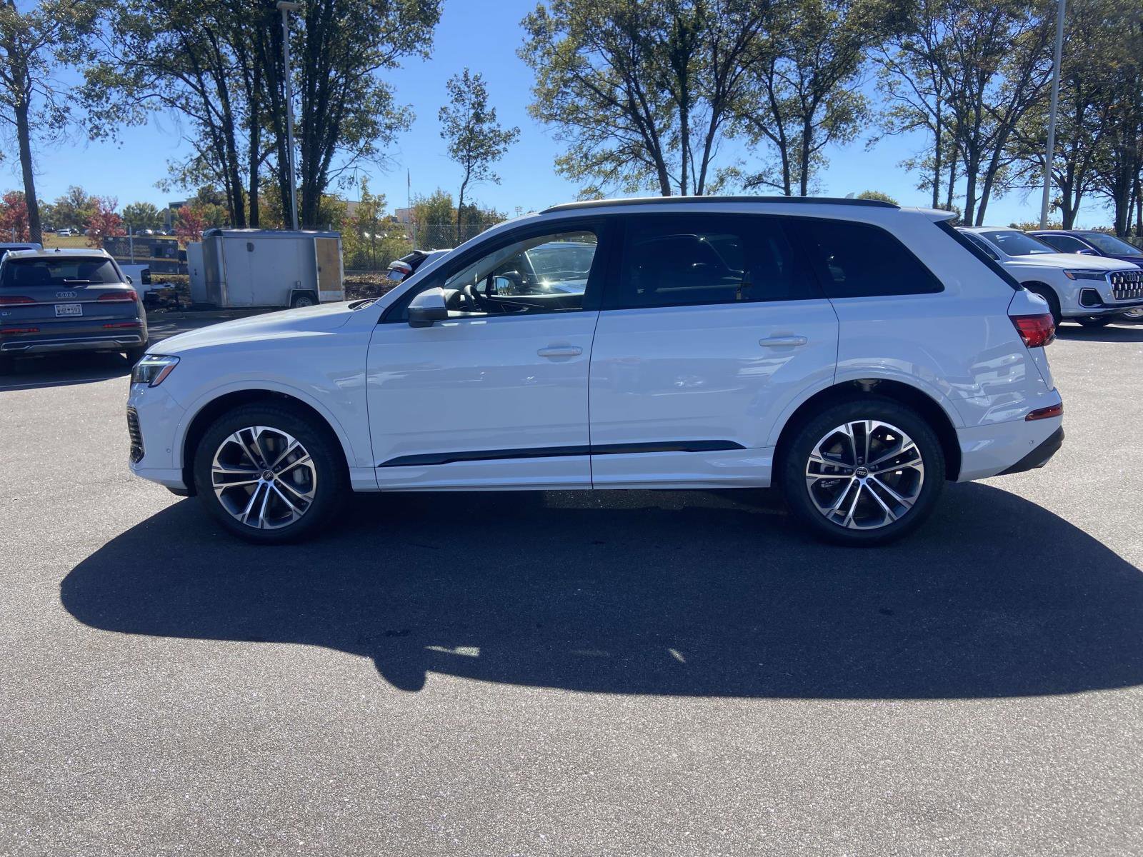 New 2026 Audi Q7 3.0T Premium image 6