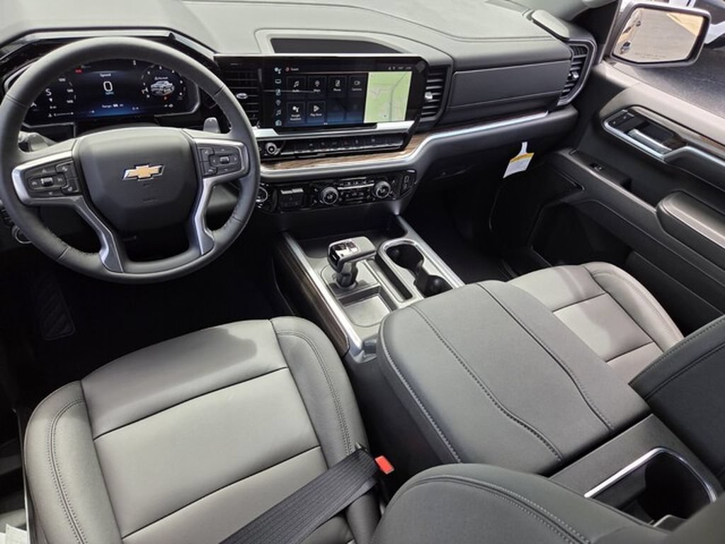 New 2026 Chevrolet Silverado 1500 LT w/ Leather Package RWD image 13