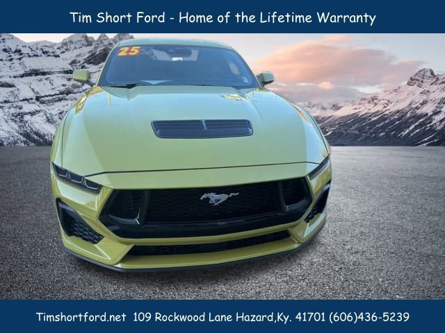 Used 2025 Ford Mustang GT image 2