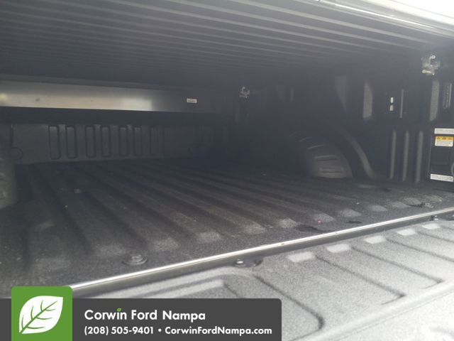 New 2026 Ford F250 Lariat w/ Black Appearance Package AWD/4WD image 30