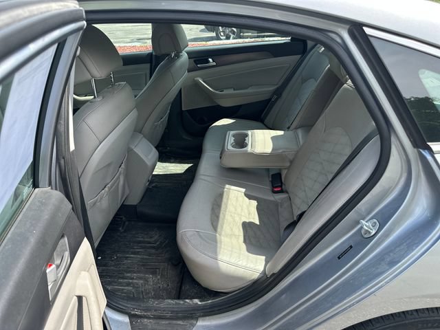 Used 2017 Hyundai Sonata Sport w/ Value Edition Package 02 FWD image 21