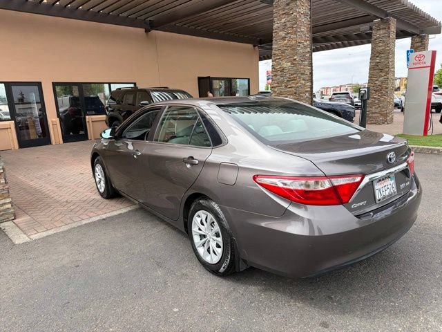 Used 2015 Toyota Camry LE FWD image 13