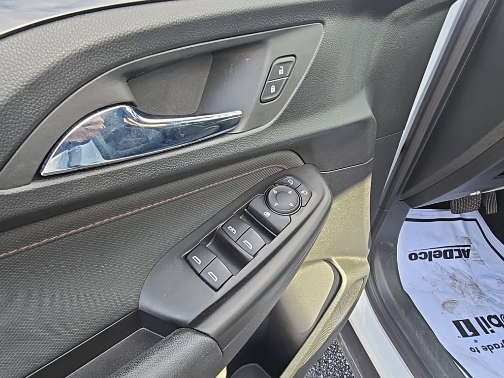 Used 2022 Chevrolet TrailBlazer RS image 12