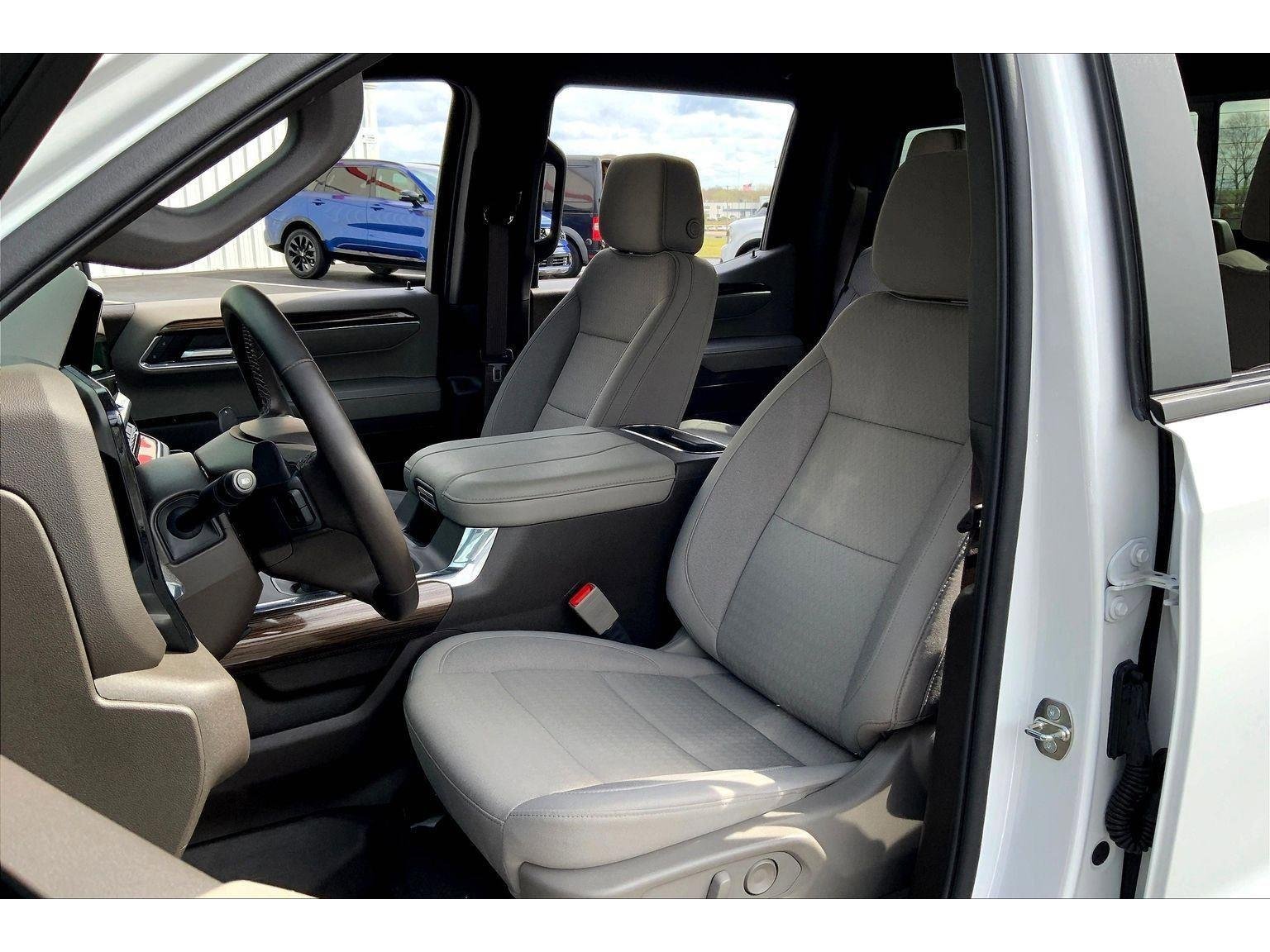 Used 2024 Chevrolet Silverado 1500 RST image 21