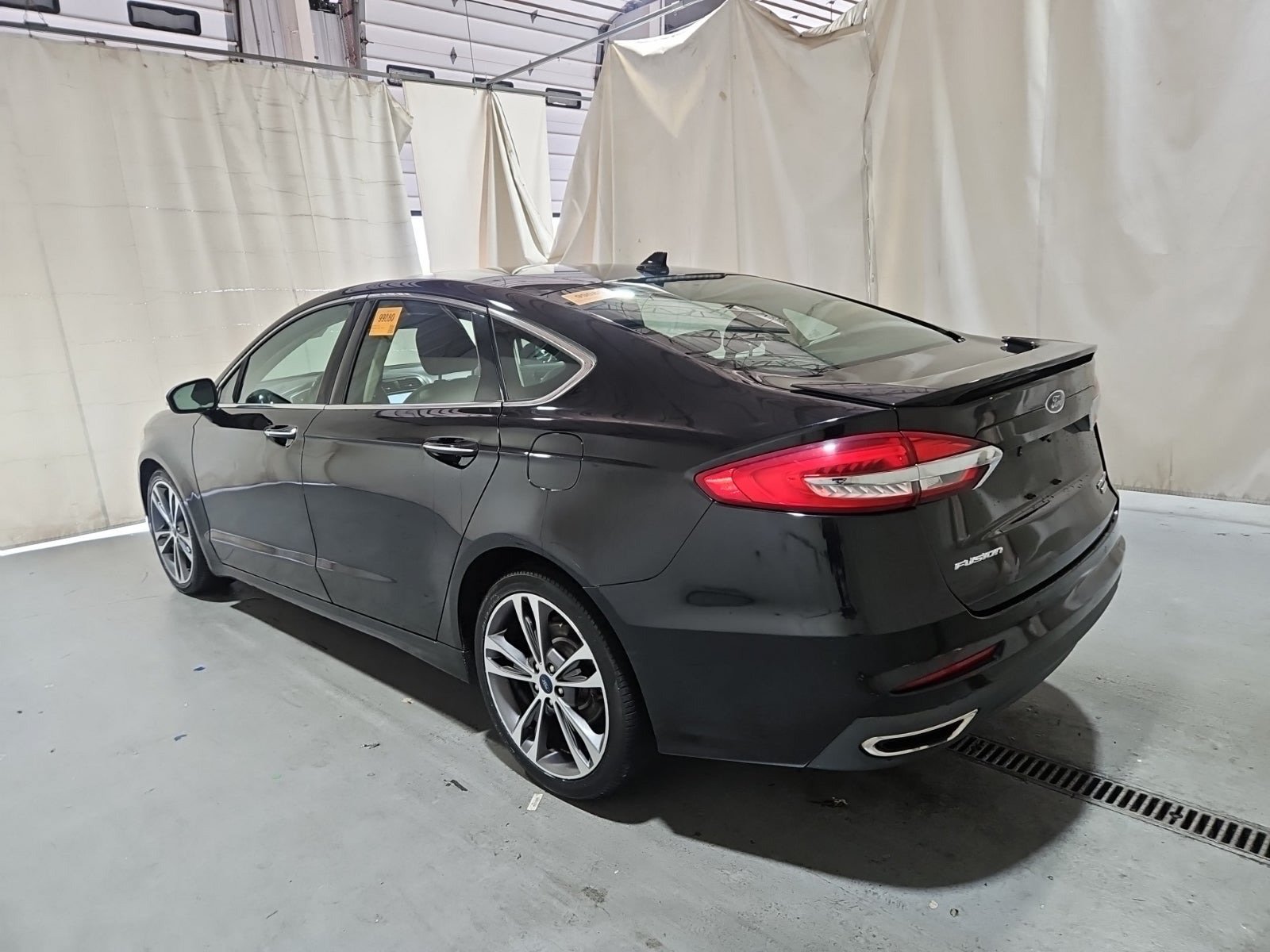 Used 2020 Ford Fusion Titanium AWD/4WD image 3