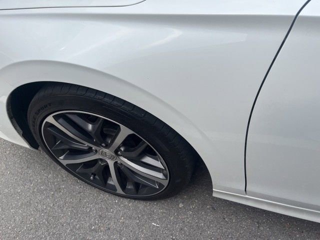 Used 2023 Honda Civic Touring image 13