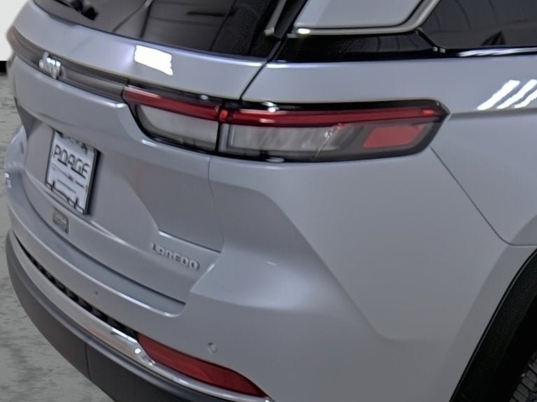 New 2026 Jeep Grand Cherokee Laredo X AWD/4WD image 13