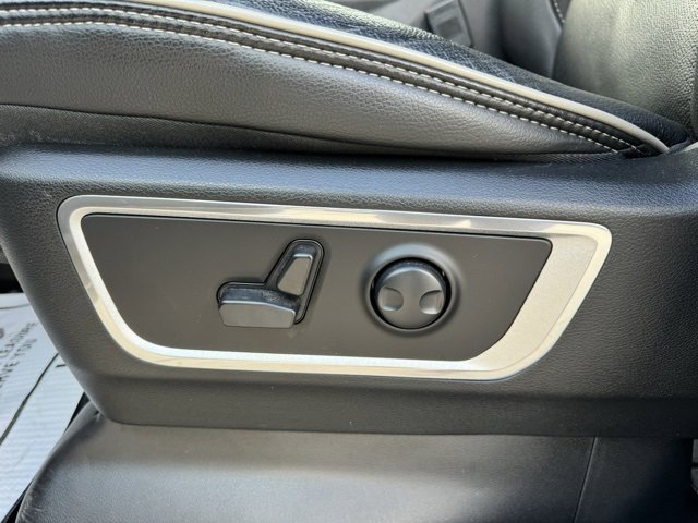 Used 2023 RAM 1500 Laramie image 12