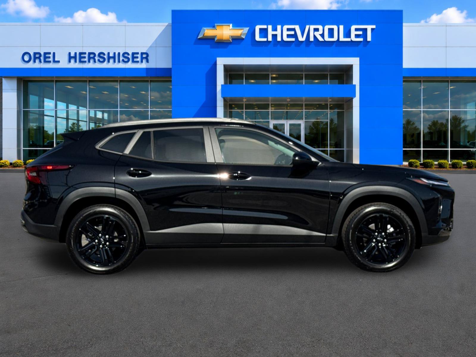 New 2026 Chevrolet Trax ACTIV w/ Driver Confidence Package FWD image 3