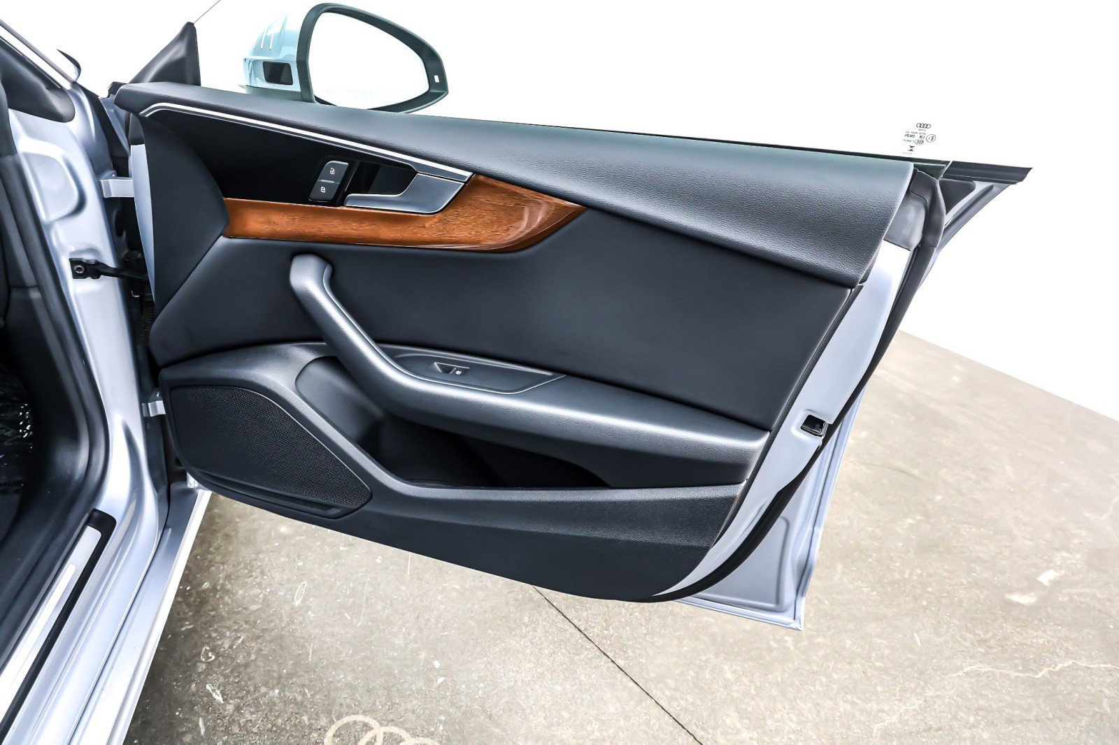 Used 2023 Audi A5 2.0T Premium w/ Convenience Package image 24