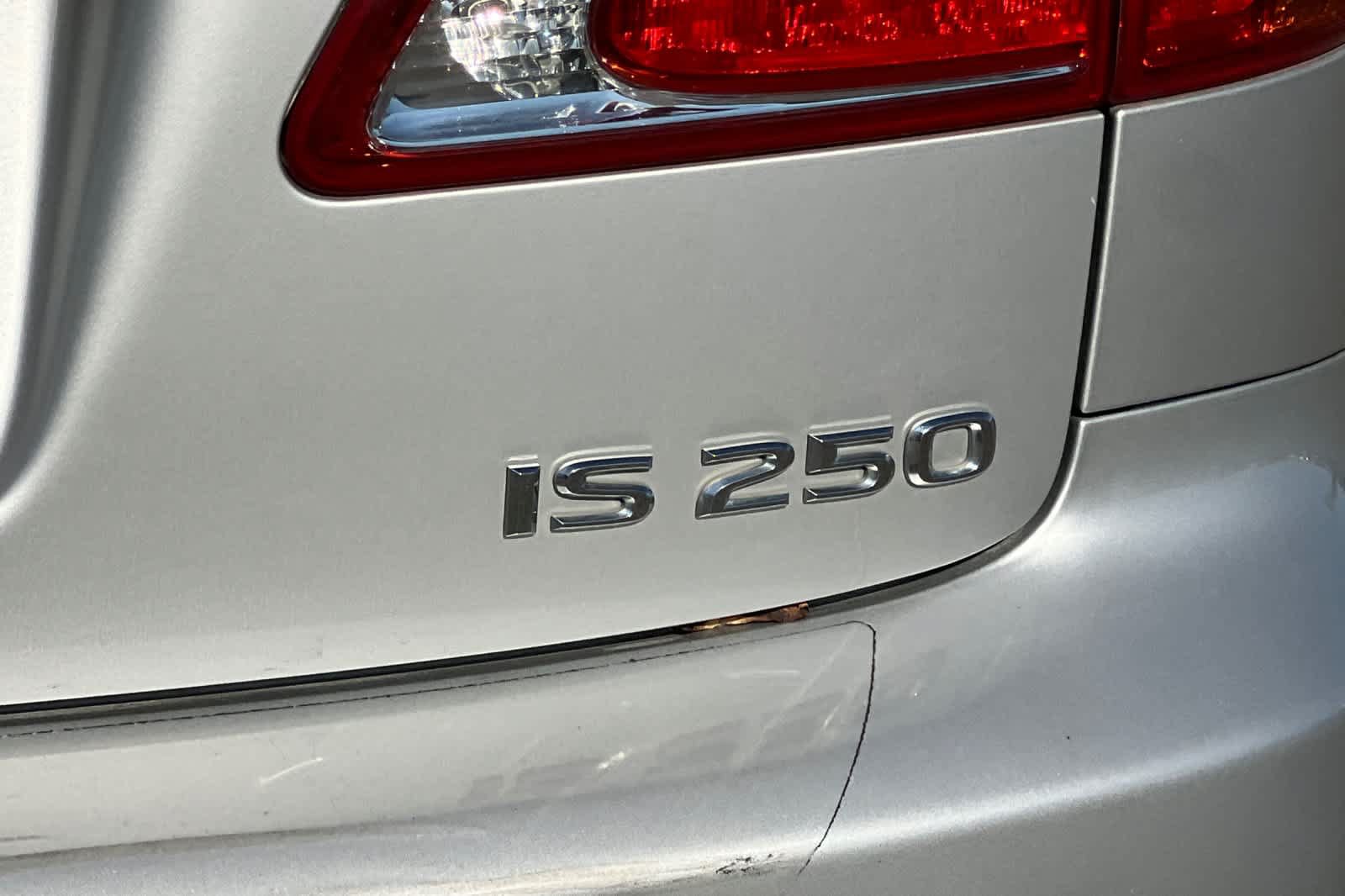 Used 2010 Lexus IS 250 w/ Preferred Accessory Package RWD image 24