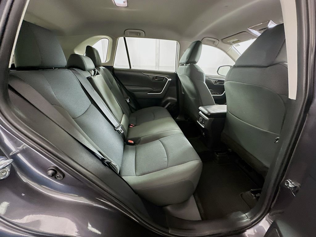 Certified 2024 Toyota RAV4 LE FWD image 27