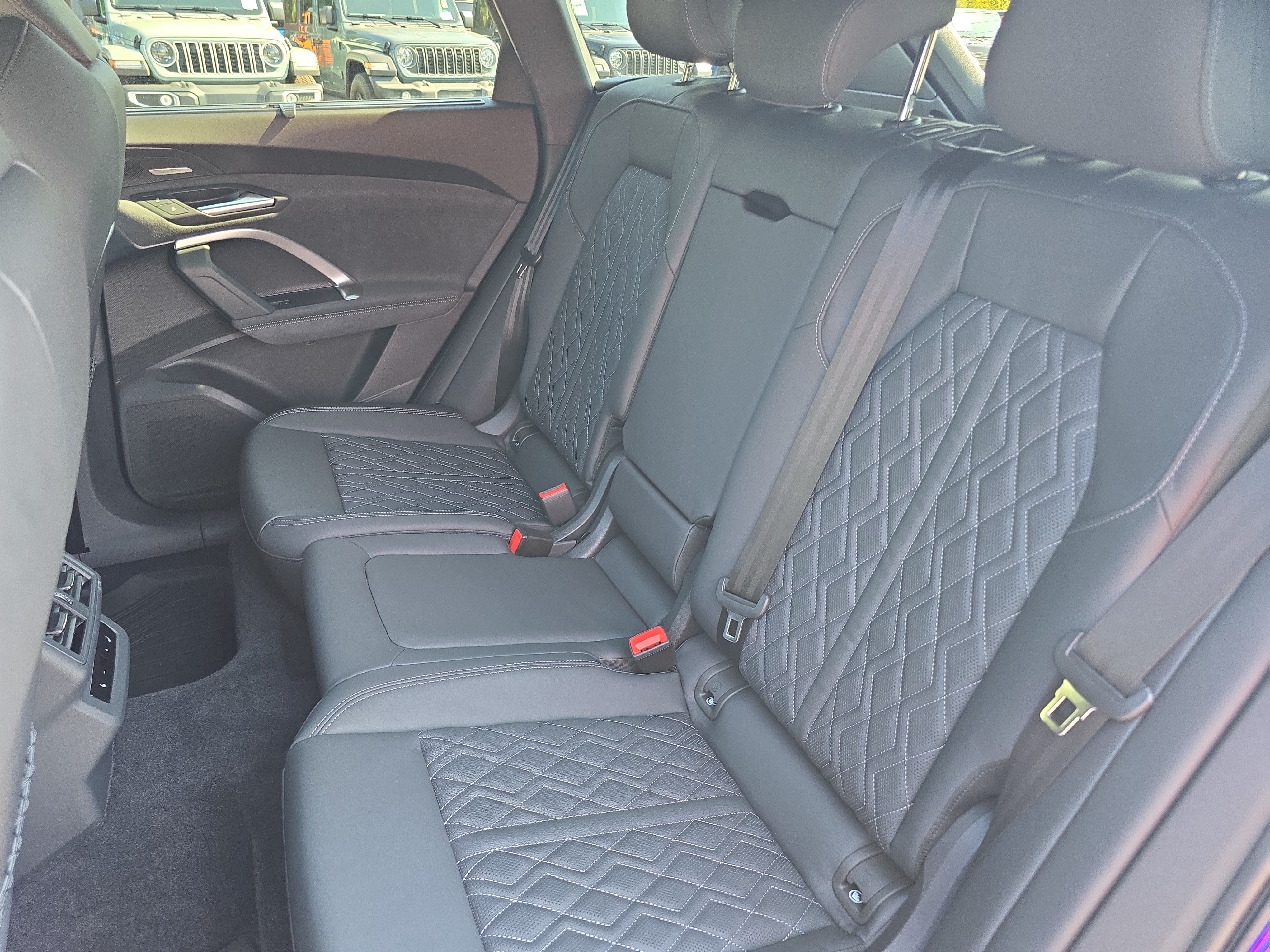New 2026 Audi SQ5 Prestige AWD/4WD image 14