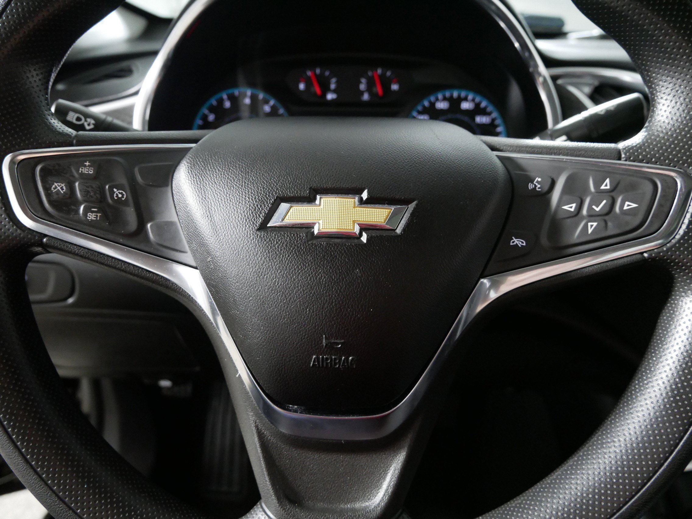 Used 2021 Chevrolet Malibu LT FWD image 25