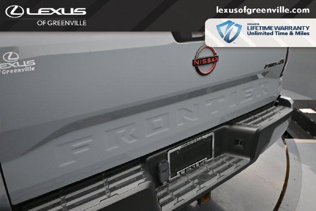 Used 2024 Nissan Frontier PRO-4X w/ Off-Road Protection Package AWD/4WD image 30