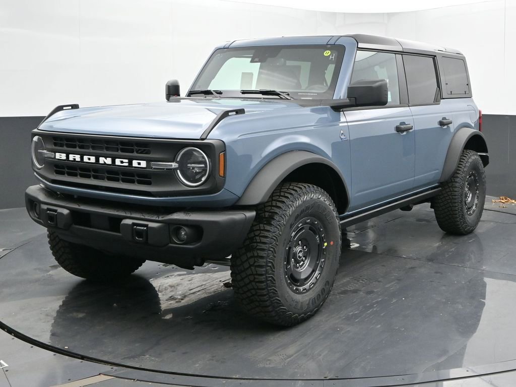 Used 2024 Ford Bronco Black Diamond image 6