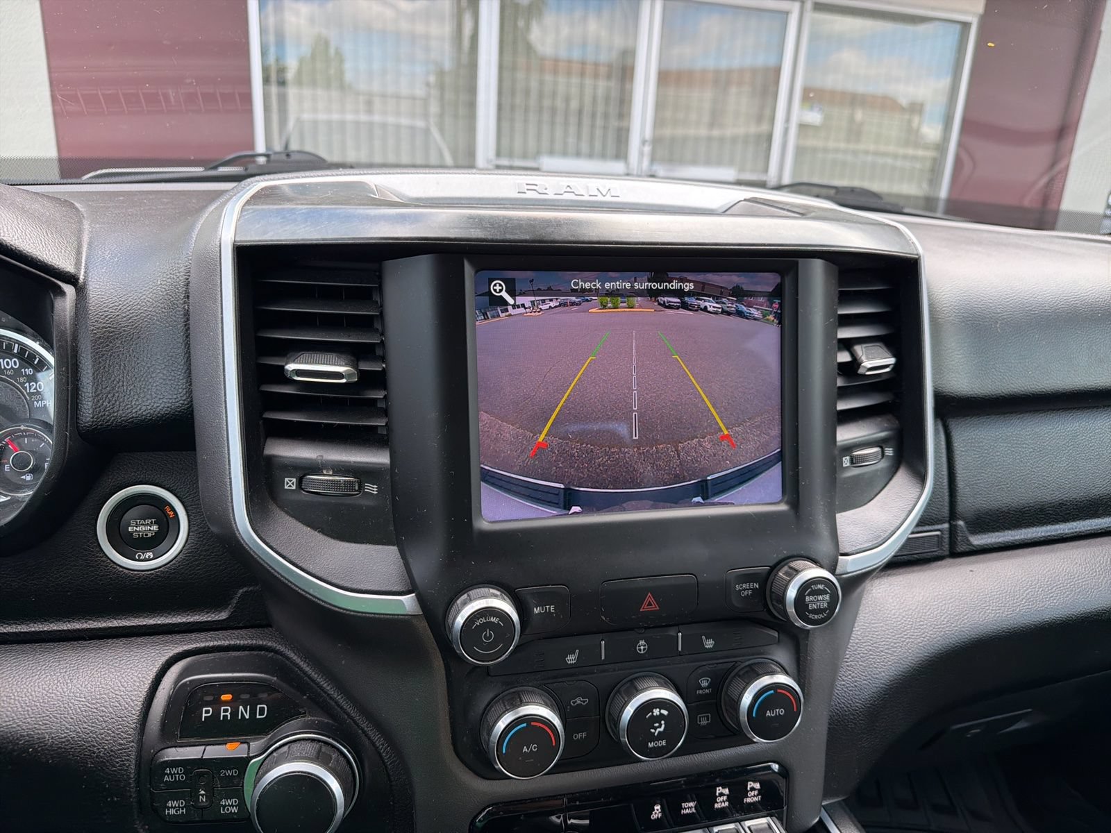 Used 2020 RAM 1500 Big Horn AWD/4WD image 9