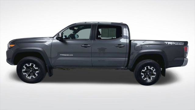 Certified 2023 Toyota Tacoma TRD Off-Road AWD/4WD image 21