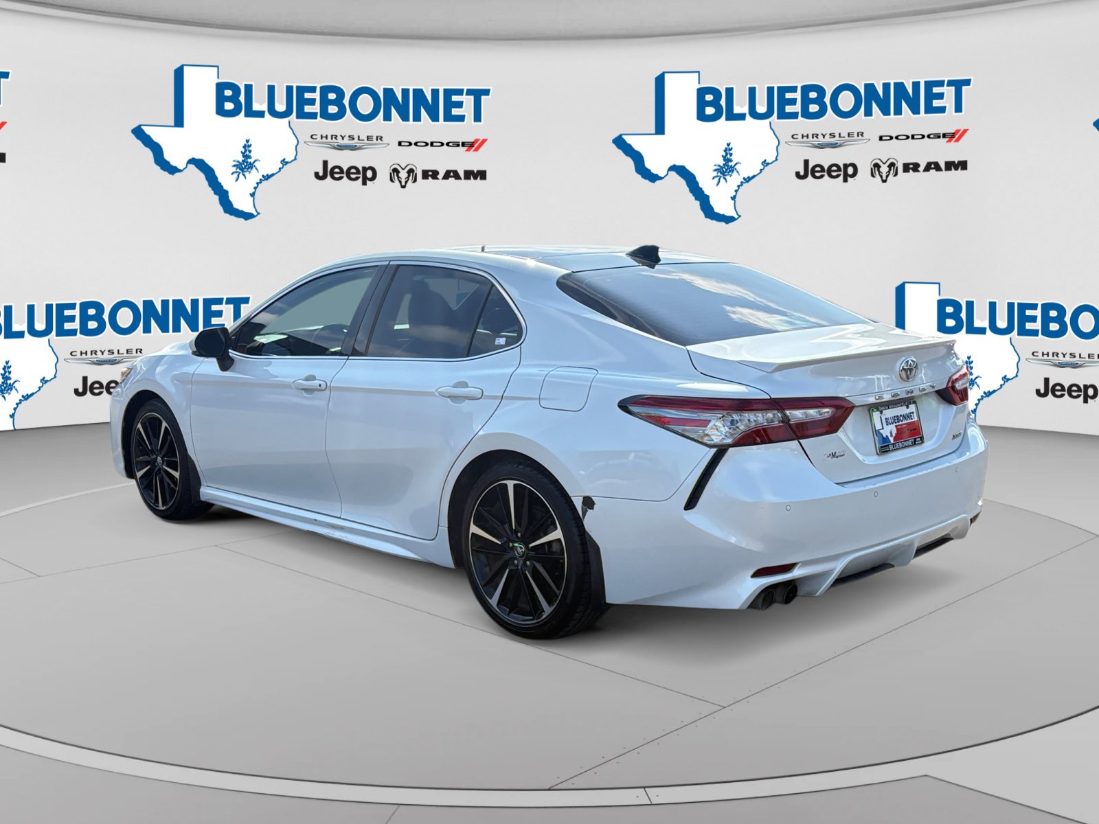 Used 2019 Toyota Camry XSE w/ Driver Assist Package FWD image 7