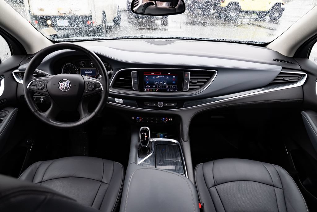Used 2020 Buick Enclave Premium w/ Sun and Sites Package AWD/4WD image 8