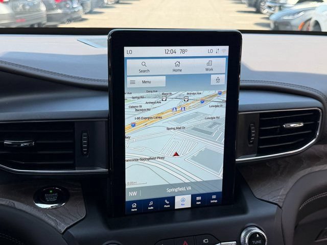 Certified 2020 Ford Explorer Platinum w/ Premium Technology Package AWD/4WD image 4