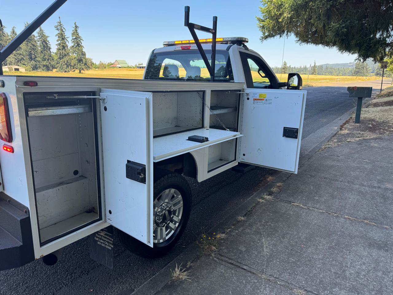 Used 2018 Ford F250 XL w/ STX Appearance Package AWD/4WD image 32