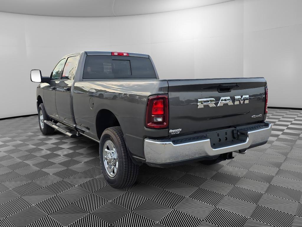 Used 2025 RAM 3500 Tradesman AWD/4WD image 4