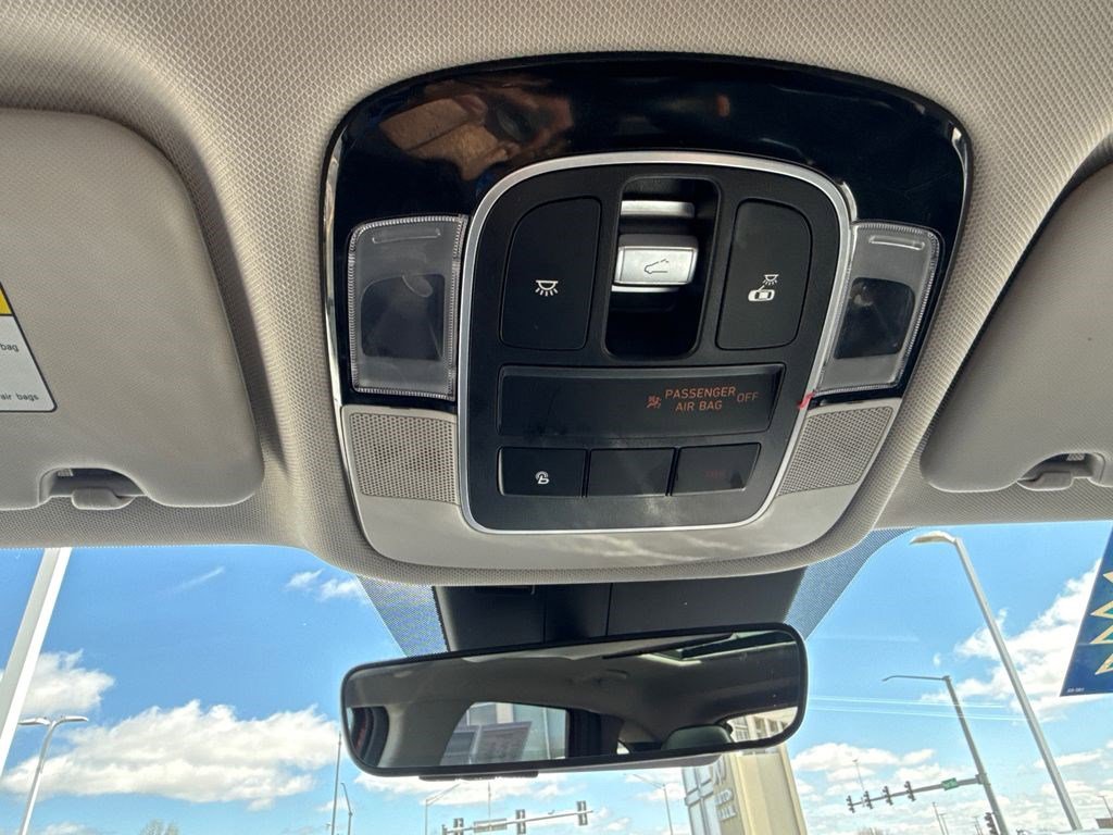 Used 2022 Hyundai Tucson Limited AWD/4WD image 34