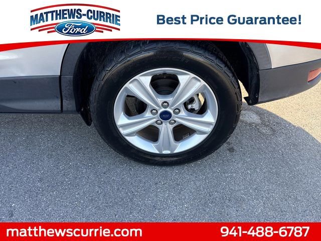 Used 2015 Ford Escape SE AWD/4WD image 14