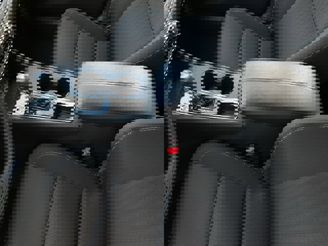 Used 2024 Nissan Altima 2.5 S image 31