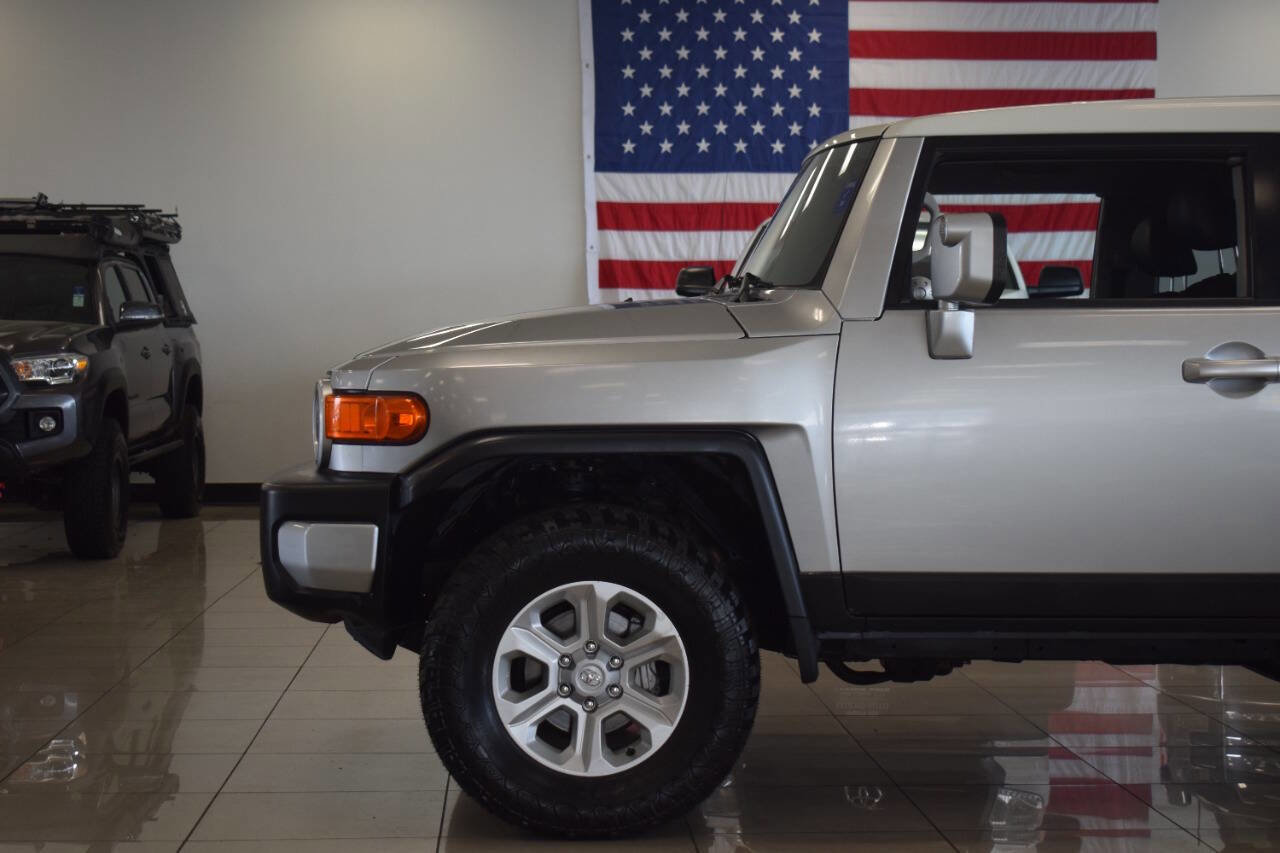 Used 2008 Toyota FJ Cruiser 4WD image 19