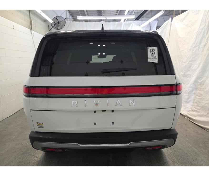 Used 2022 Rivian R1S Launch Edition image 4