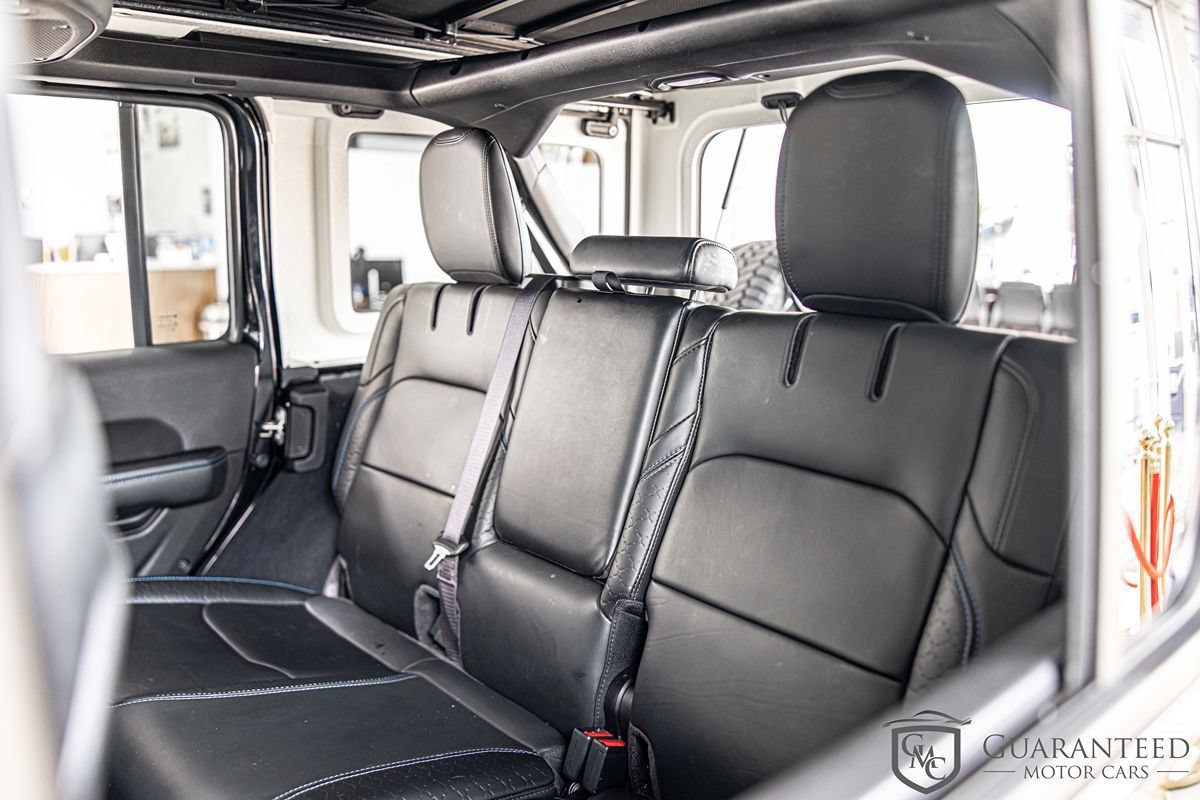 Used 2024 Jeep Wrangler High Altitude AWD/4WD image 28