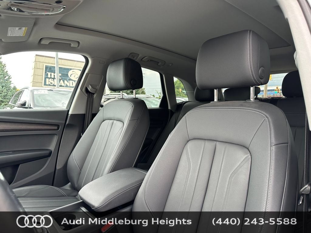 Certified 2023 Audi Q5 2.0T Premium w/ Convenience Package AWD/4WD image 14