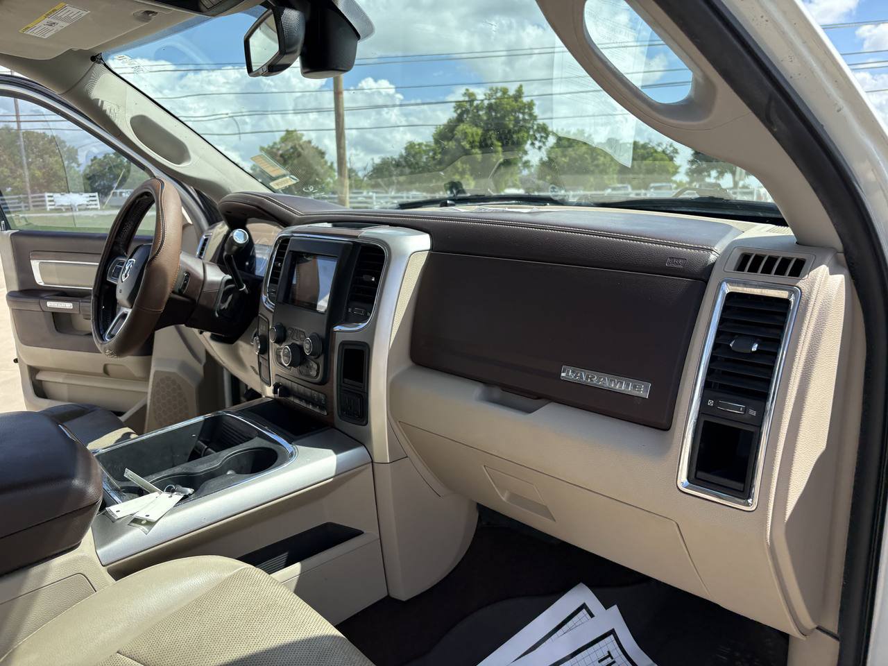 Used 2018 RAM 2500 Laramie AWD/4WD image 16