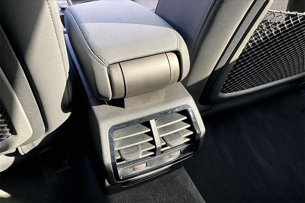 Used 2025 Audi Q3 2.0T Premium Plus w/ Premium Plus Package image 10