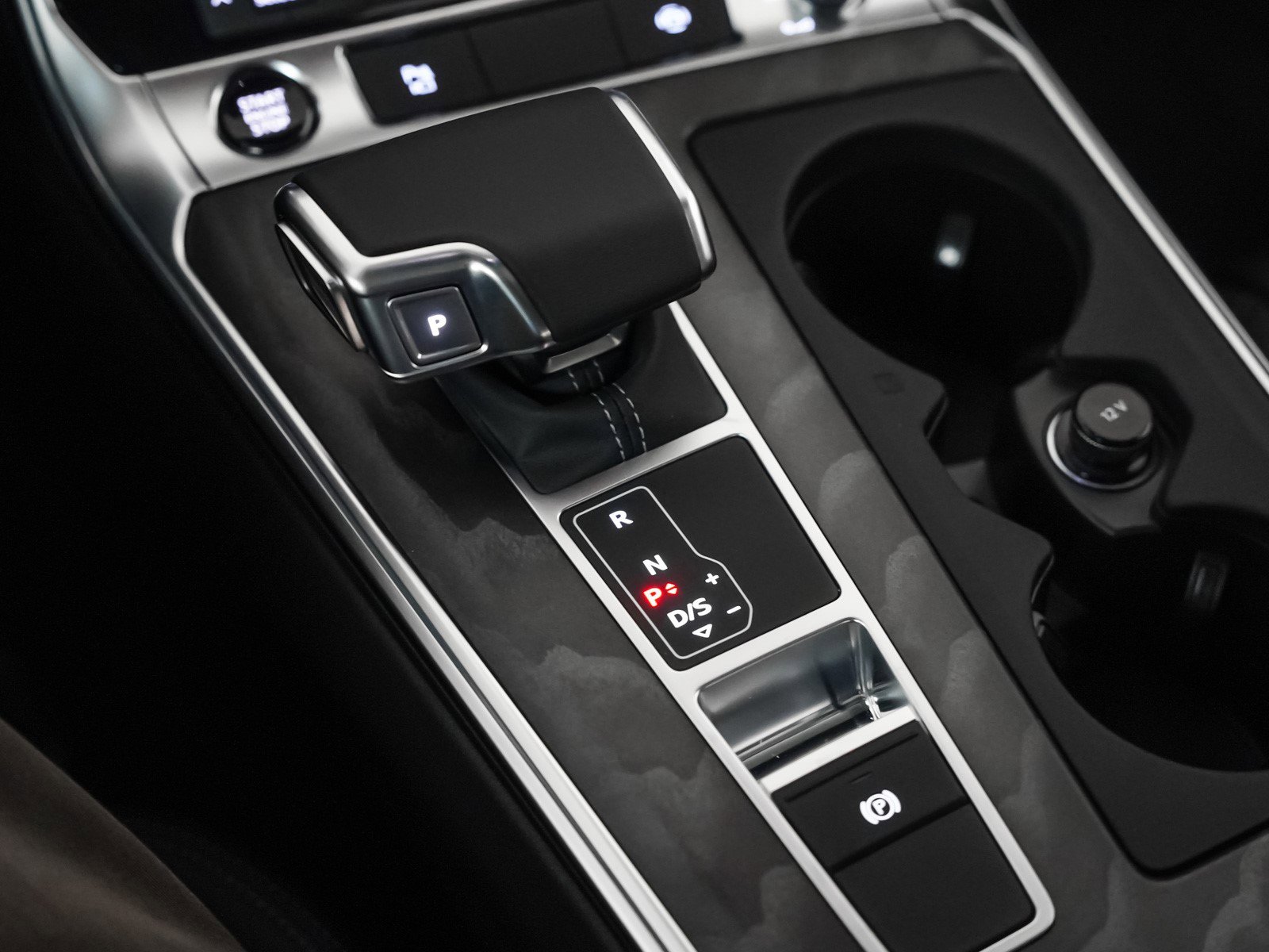 New 2025 Audi A6 2.0T Premium image 18