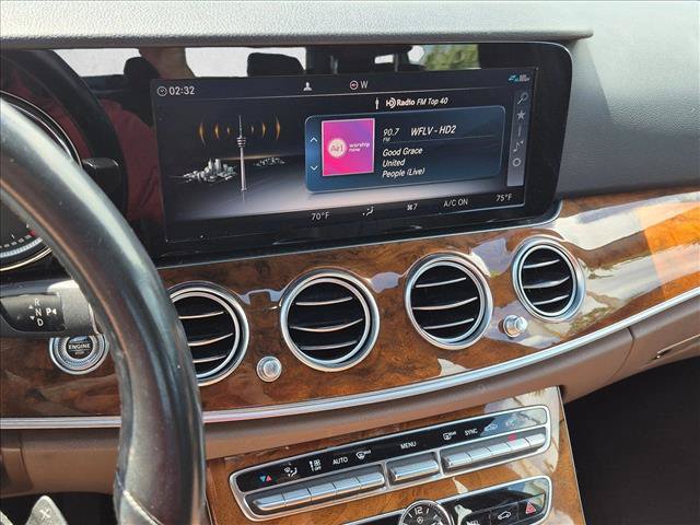 Used 2019 Mercedes-Benz E 300 image 9