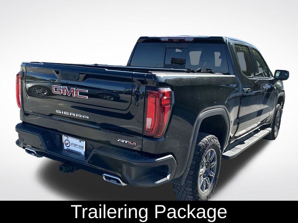Used 2024 GMC Sierra 1500 AT4 w/ Technology Package AWD/4WD image 7